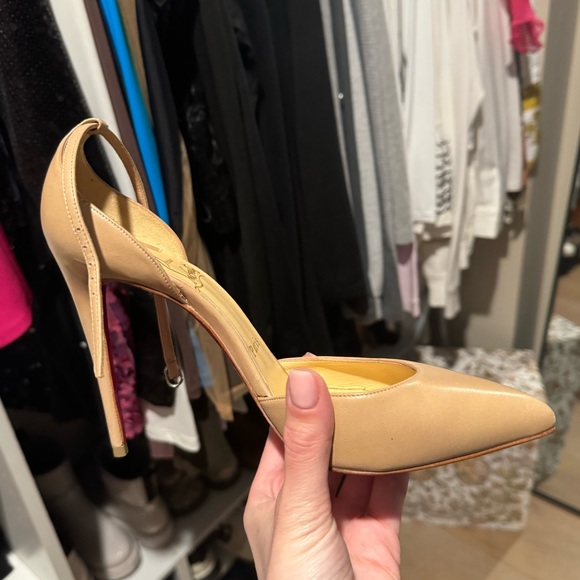 Louboutin Nude Heel - Only worn once - Picture 6 of 6